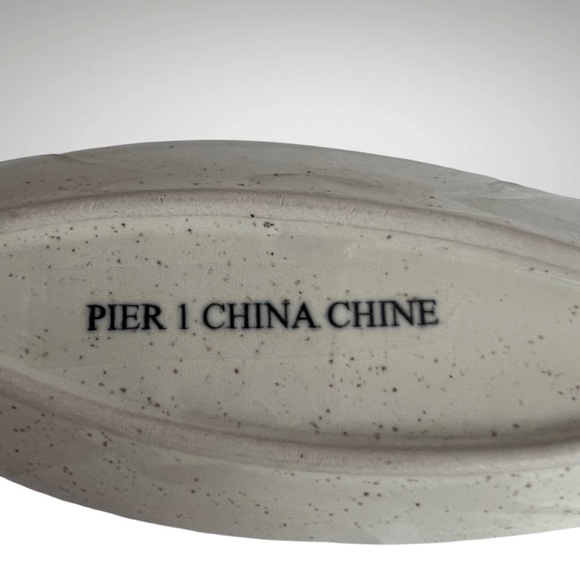 Pier 1 Leaf Shaped Incense Burner or Holder - Picture 3 of 10